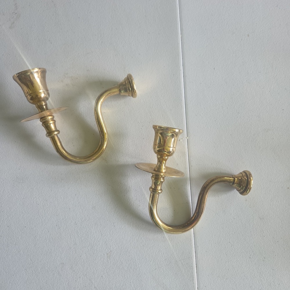 Two Vintage Brass Gold Tone Metal Candle Sconces Taper Candles Colonial Style